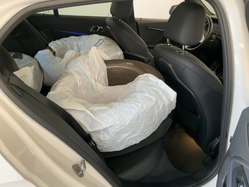 BMW 1er 118i M Sport 2021 – снимка 20