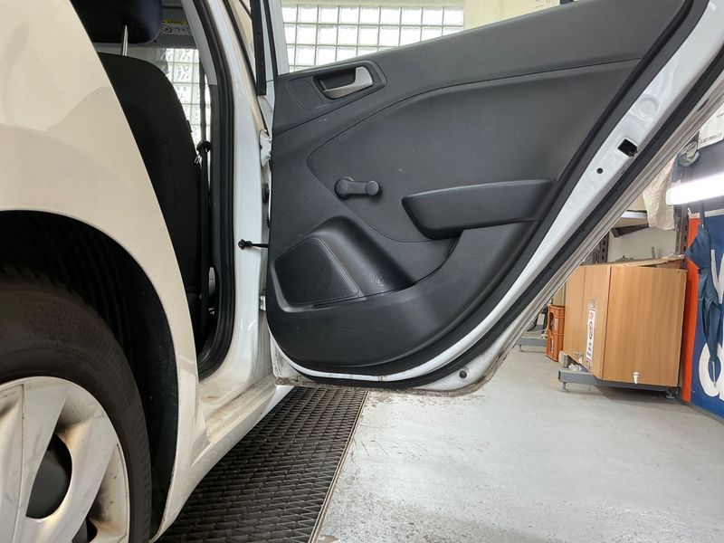 Hyundai i20 1.2 Life 2017 – снимка 32