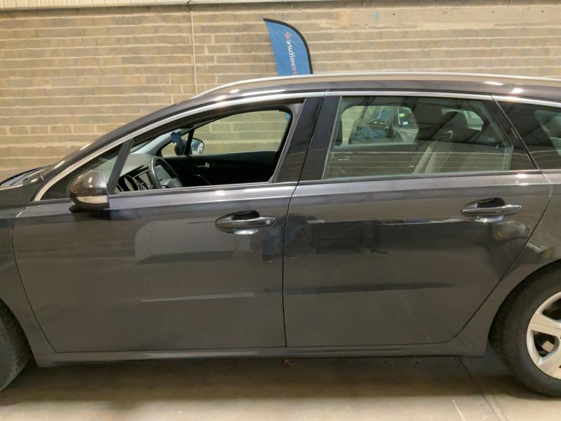 Peugeot 508 1.6 Blue-HDi Active Business 2015 – снимка 4