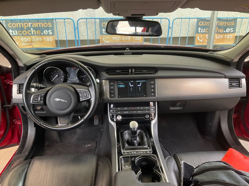Jaguar XF 20d Prestige 2017 – снимка 17