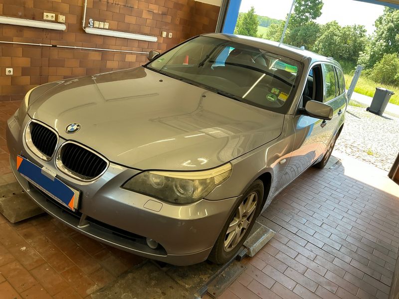 BMW 5er 525d 2004
