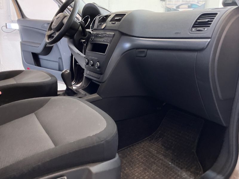 Skoda Yeti 1.2 TSI 2011 – снимка 44