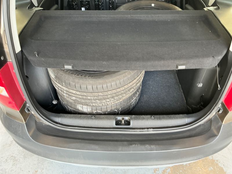 Skoda Yeti 1.2 TSI 2011 – снимка 49