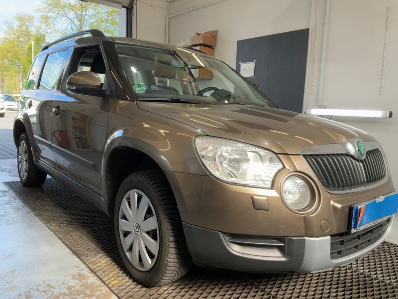 Skoda Yeti 1.2 TSI 2011 – снимка 12