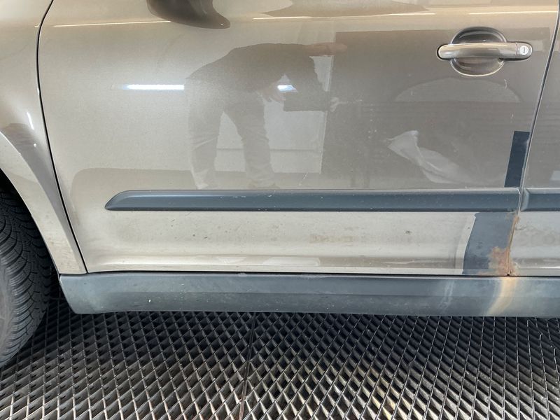 Skoda Yeti 1.2 TSI 2011 – снимка 35