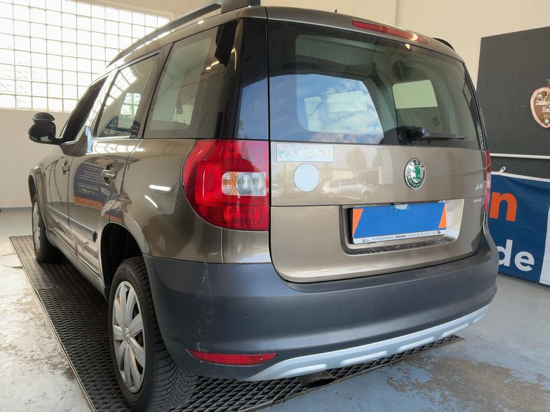 Skoda Yeti 1.2 TSI 2011 – снимка 6