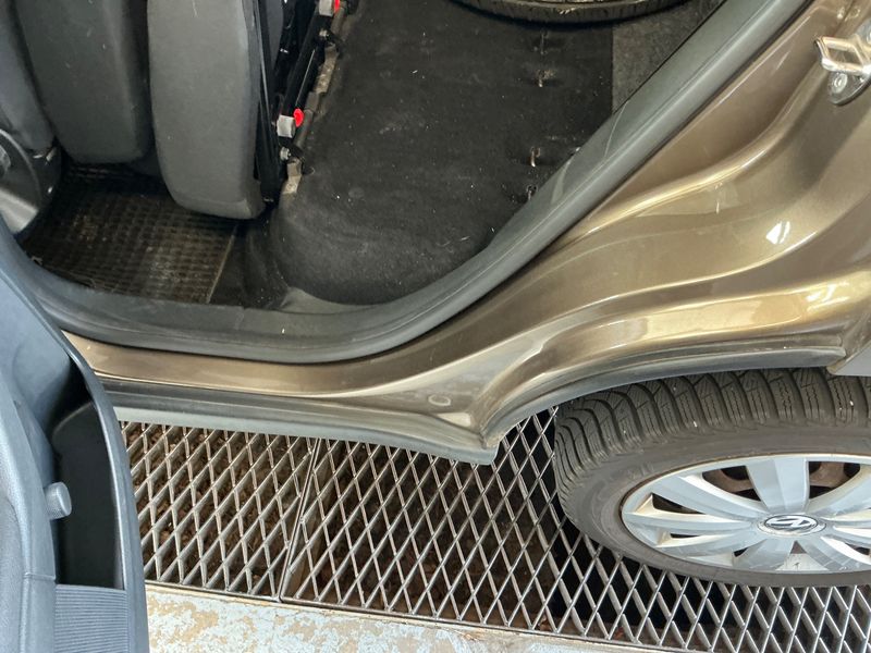 Skoda Yeti 1.2 TSI 2011 – снимка 42