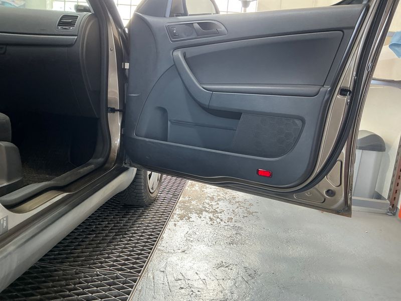 Skoda Yeti 1.2 TSI 2011 – снимка 51