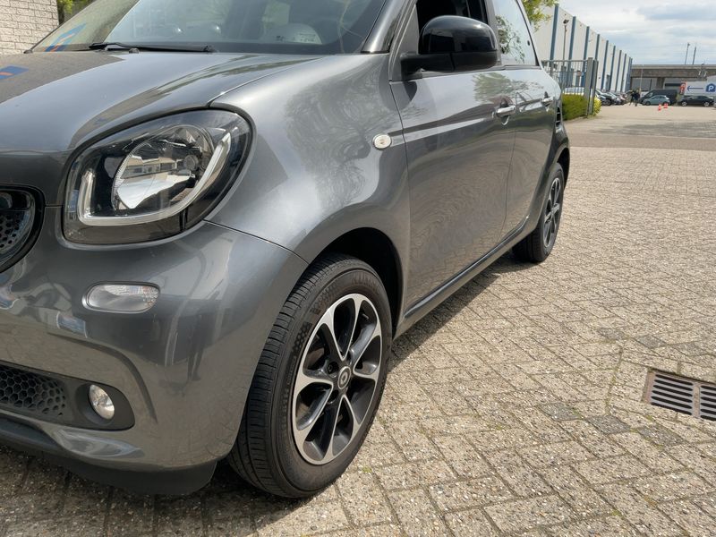 Smart forfour 1.0 Basis passion 2015 – снимка 2