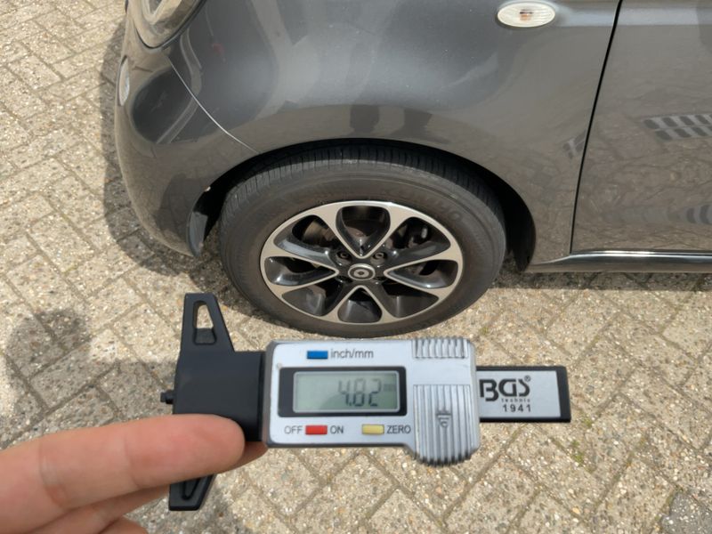 Smart forfour 1.0 Basis passion 2015 – снимка 3