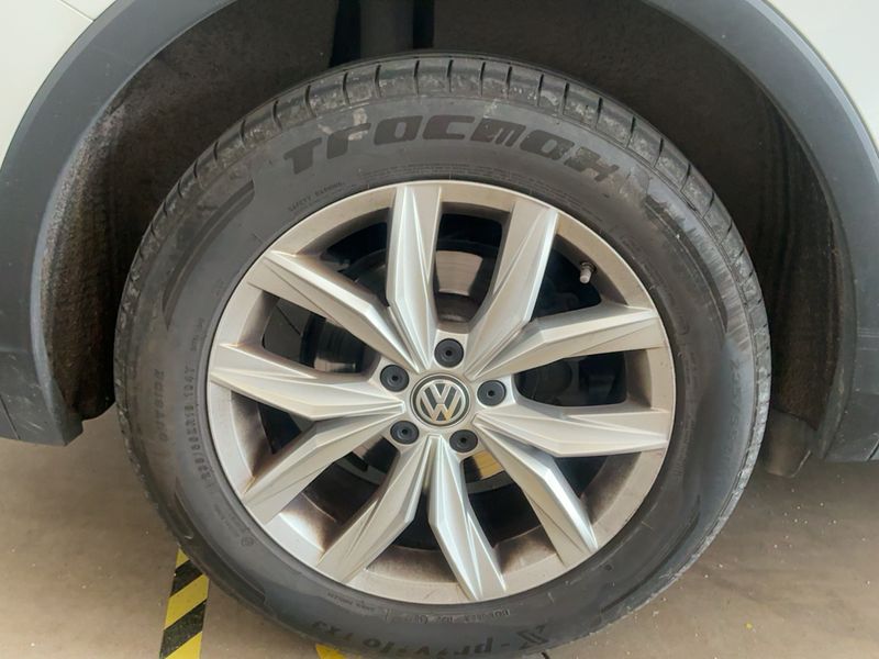 Volkswagen Tiguan Allspace 2.0 TDI Advanced 4Motion BlueMotion Tech 2019 – снимка 18