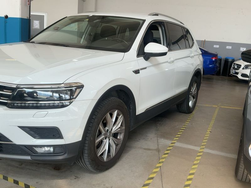Volkswagen Tiguan Allspace 2.0 TDI Advanced 4Motion BlueMotion Tech 2019 – снимка на щета