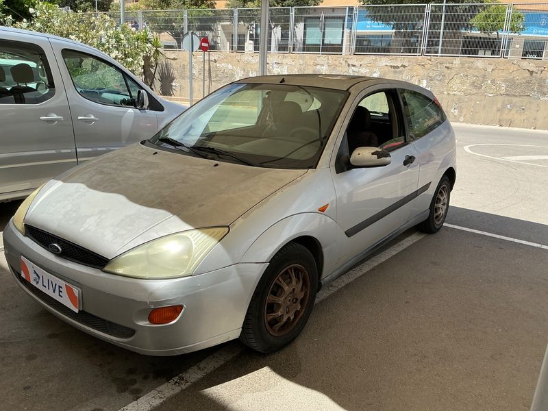 Ford Focus 1.6 Trend 2000 – снимка 1