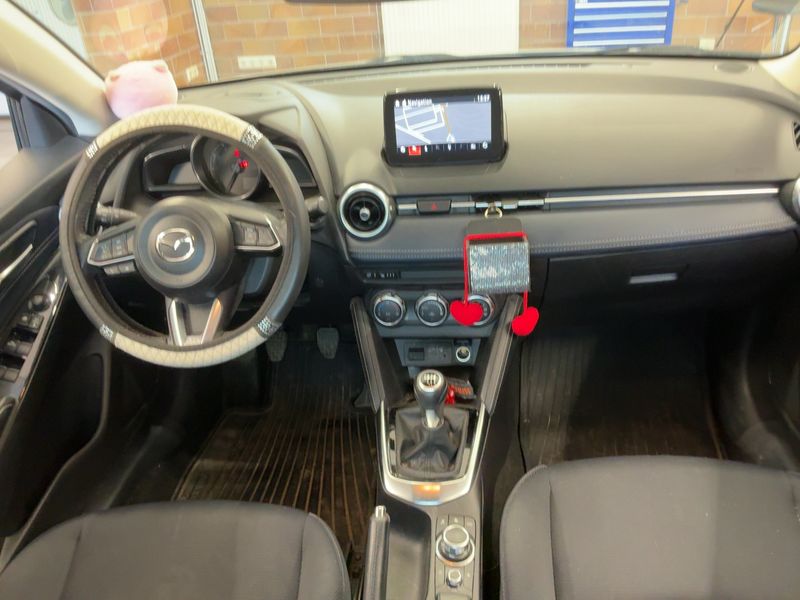 Mazda 2 1.5 Skyactiv-G Mild-Hybrid Sports-Line 2020 – снимка 17