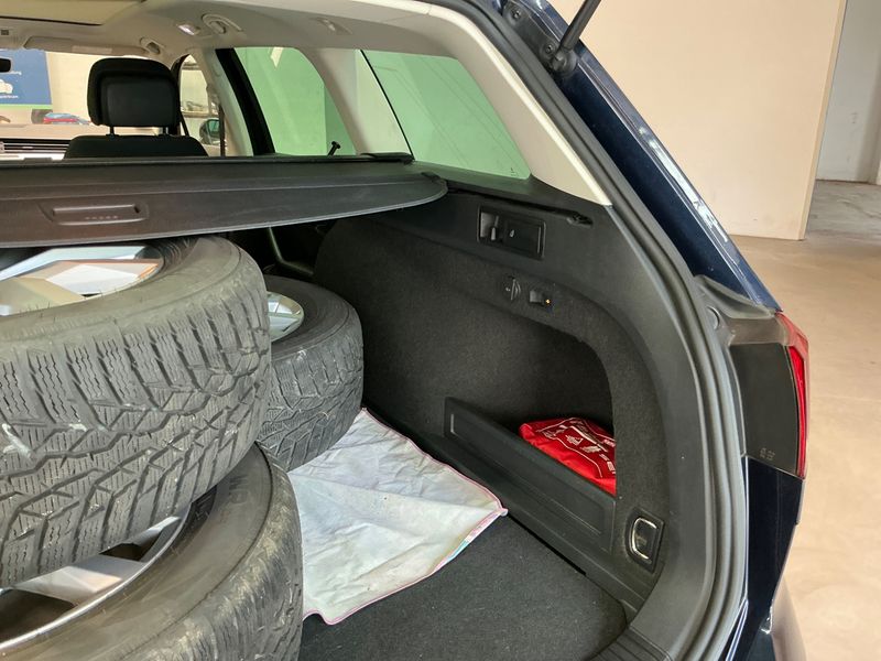 Volkswagen Passat 2.0 TDI Comfortline BlueMotion Tech 2015 – снимка 32