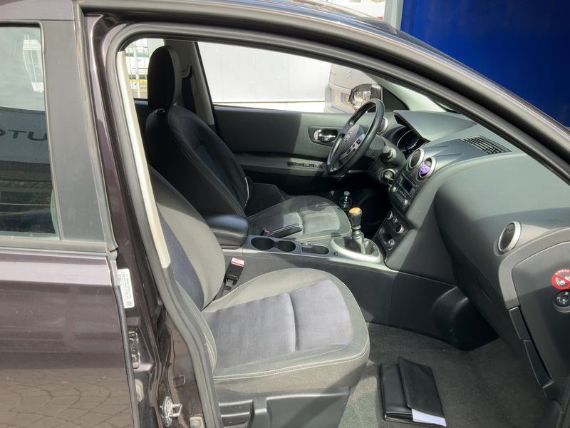Nissan Qashqai 1.5 Turbodiesel Acenta 2011 – снимка 16