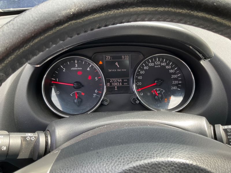 Nissan Qashqai 1.5 Turbodiesel Acenta 2011 – снимка 18