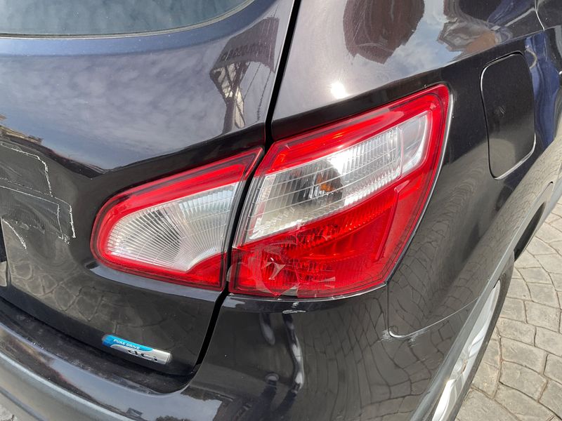 Nissan Qashqai 1.5 Turbodiesel Acenta 2011 – снимка 48