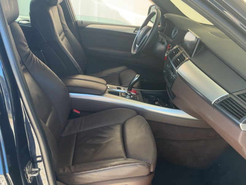 BMW X5 xDrive 35d Luxe 2010 – снимка 16
