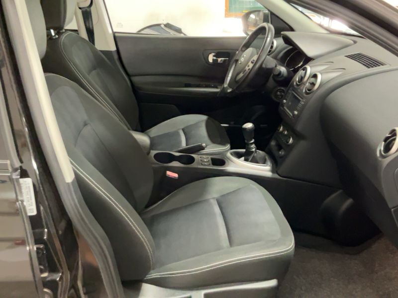 Nissan Qashqai+2 2.0 Tekna 2011 – снимка 16
