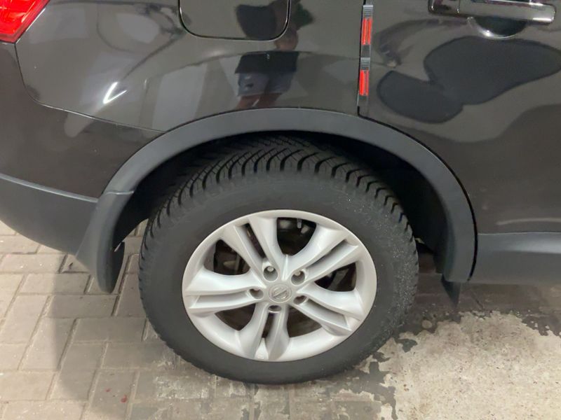 Nissan Qashqai+2 2.0 Tekna 2011 – снимка 9