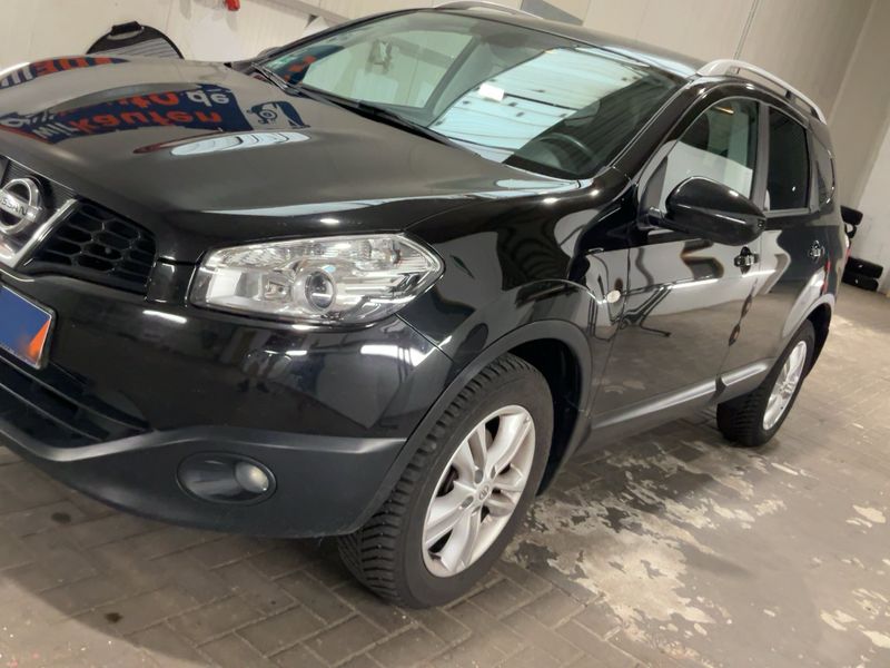 Nissan Qashqai+2 2.0 Tekna 2011 – снимка 2