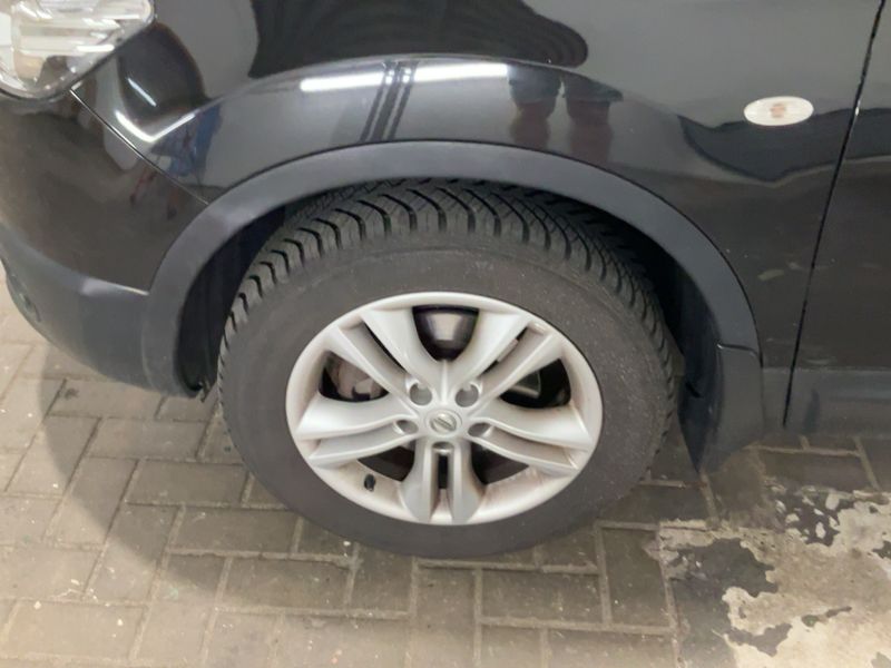 Nissan Qashqai+2 2.0 Tekna 2011 – снимка 3