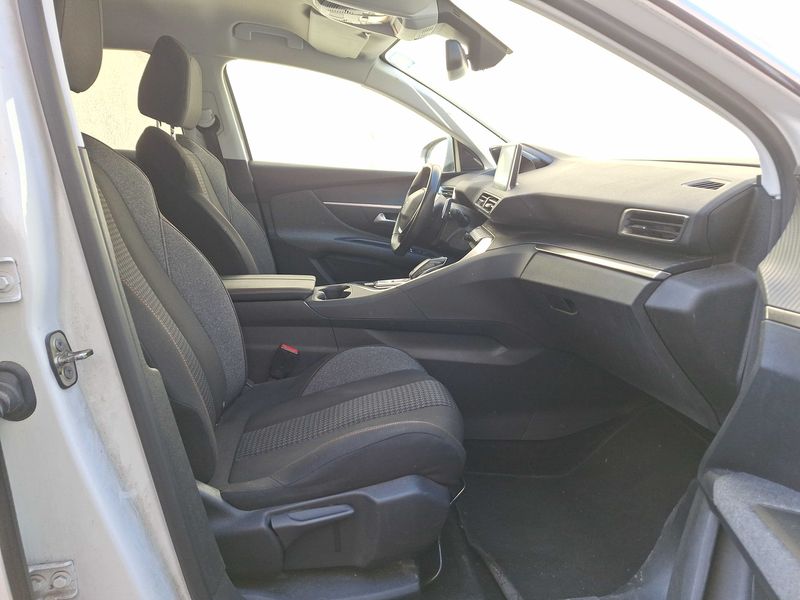 Peugeot 3008 1.5 Blue-HDi Active Business 2020 – снимка 10