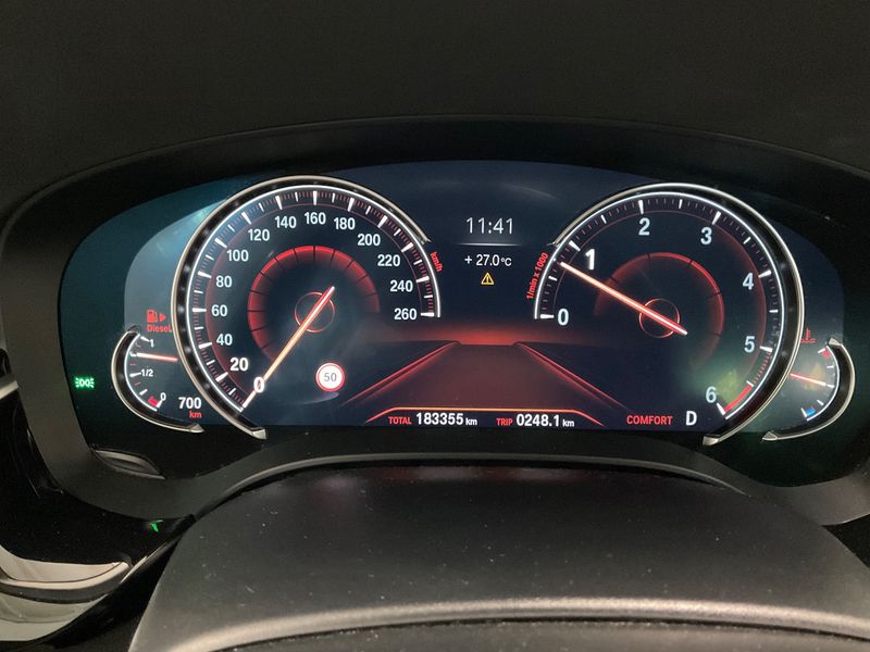 BMW 5er 530d Sport Line 2017 – снимка 19