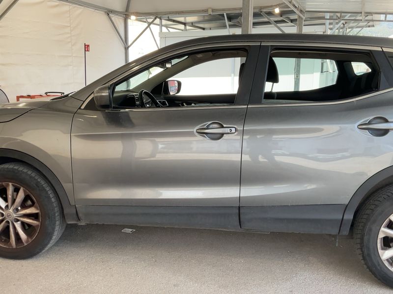 Nissan Qashqai 1.6 dCi Acenta + 2014 – снимка 4