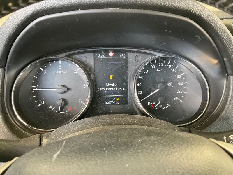Nissan Qashqai 1.6 dCi Acenta + 2014 – снимка 18