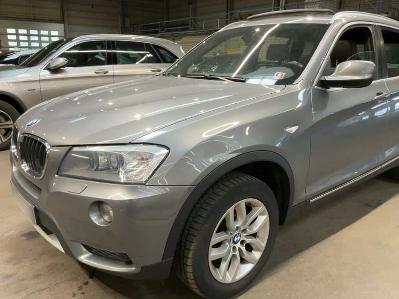 BMW X3 xDrive 20d 2012 – снимка 2
