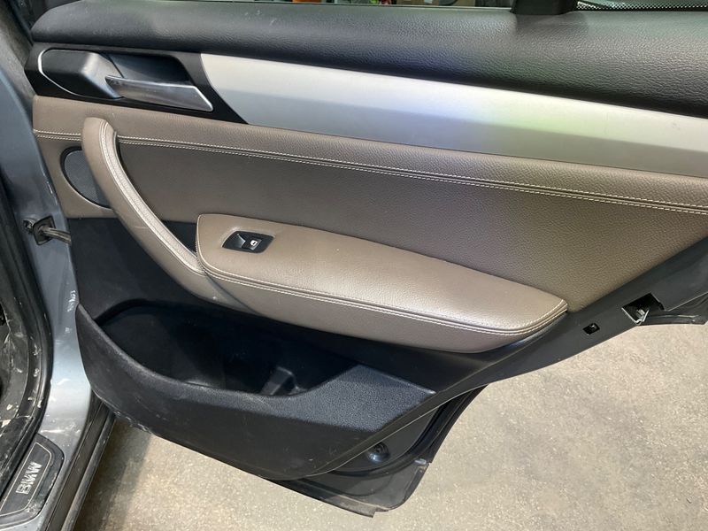 BMW X3 xDrive 20d 2012 – снимка 32