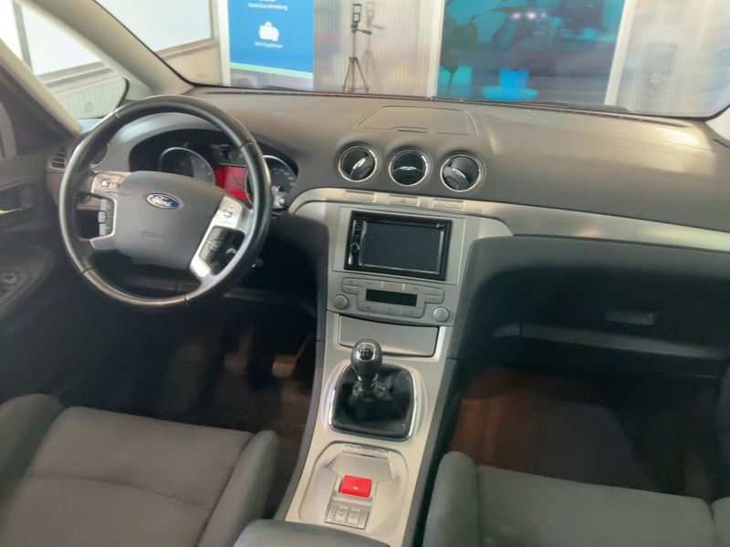 Ford S-Max 2.5 Titanium 2006 – снимка 17
