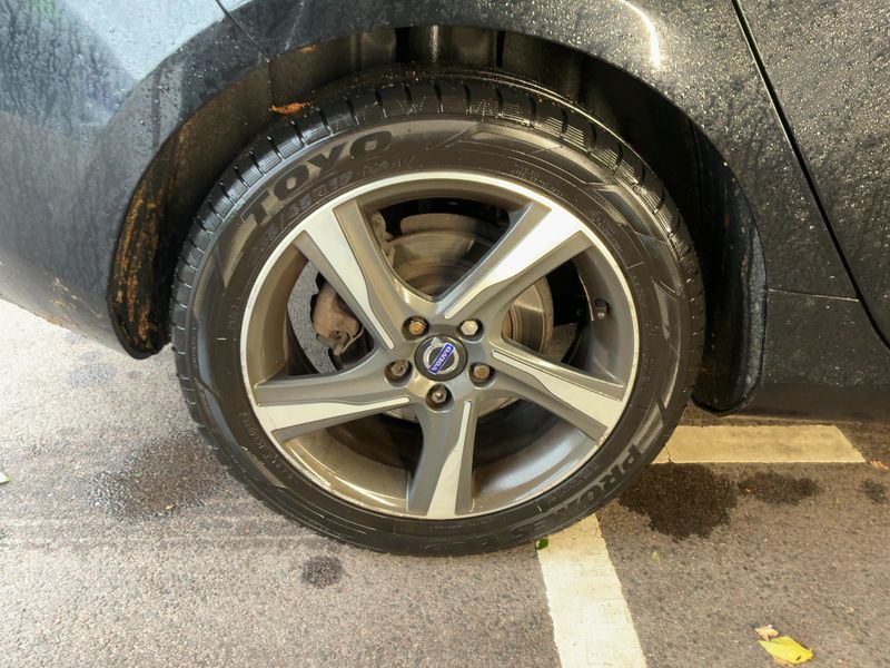 Volvo V40 1.6 D2 You! 2014 – снимка 9