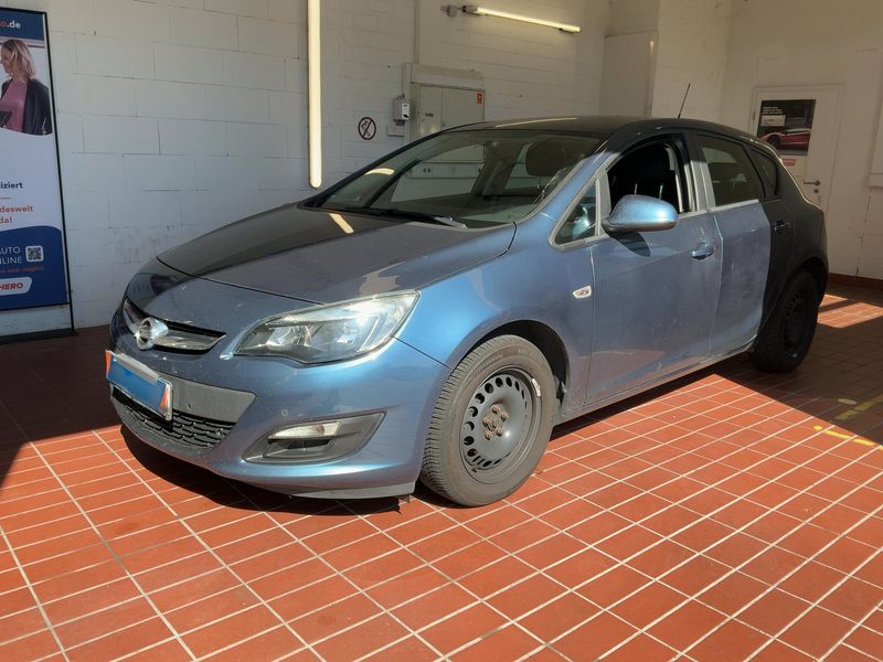Opel Astra 1.4 Turbo Style 2015 – снимка 1