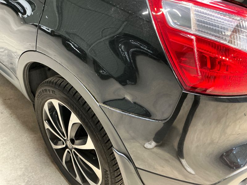 Nissan Qashqai 1.6 dCi Tekna 2013 – снимка 28