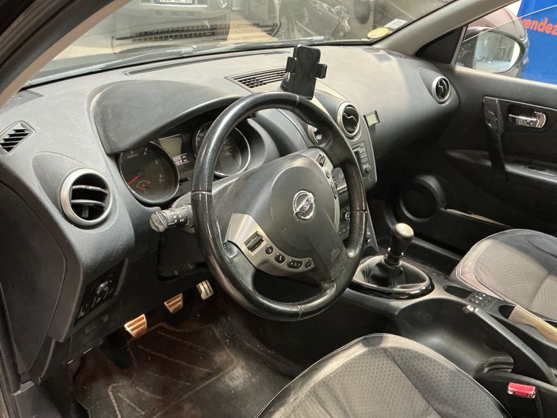 Nissan Qashqai 1.6 dCi Tekna 2013 – снимка 36