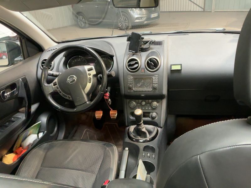 Nissan Qashqai 1.6 dCi Tekna 2013 – снимка 17