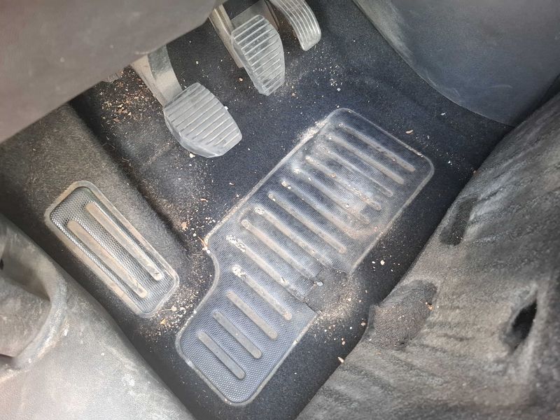 Citroen C3 Picasso 1.6 Blue-HDi Confort 2016 – снимка на щета 44