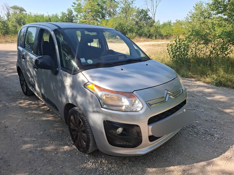 Citroen C3 Picasso 1.6 Blue-HDi Confort 2016 – снимка на щета 6
