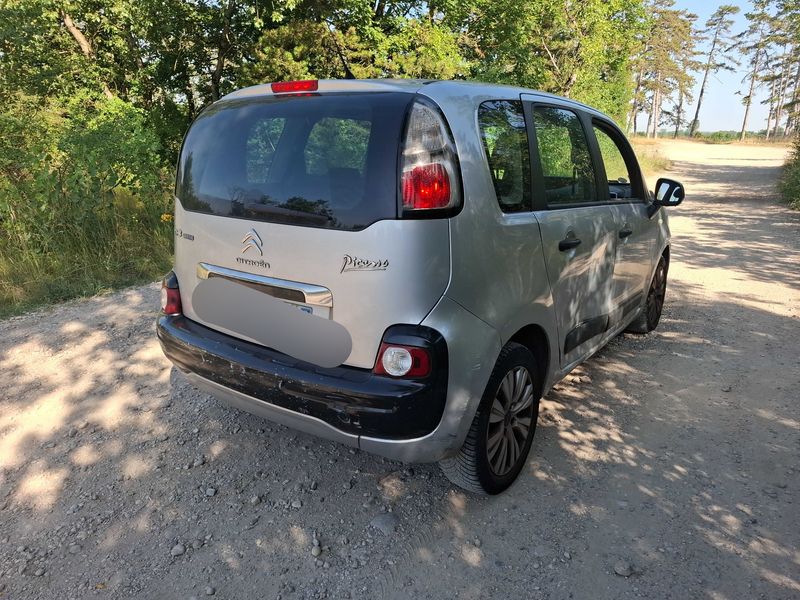Citroen C3 Picasso 1.6 Blue-HDi Confort 2016 – снимка на щета 5