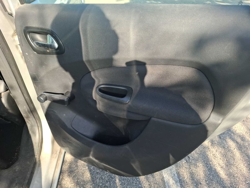 Citroen C3 Picasso 1.6 Blue-HDi Confort 2016 – снимка на щета 54