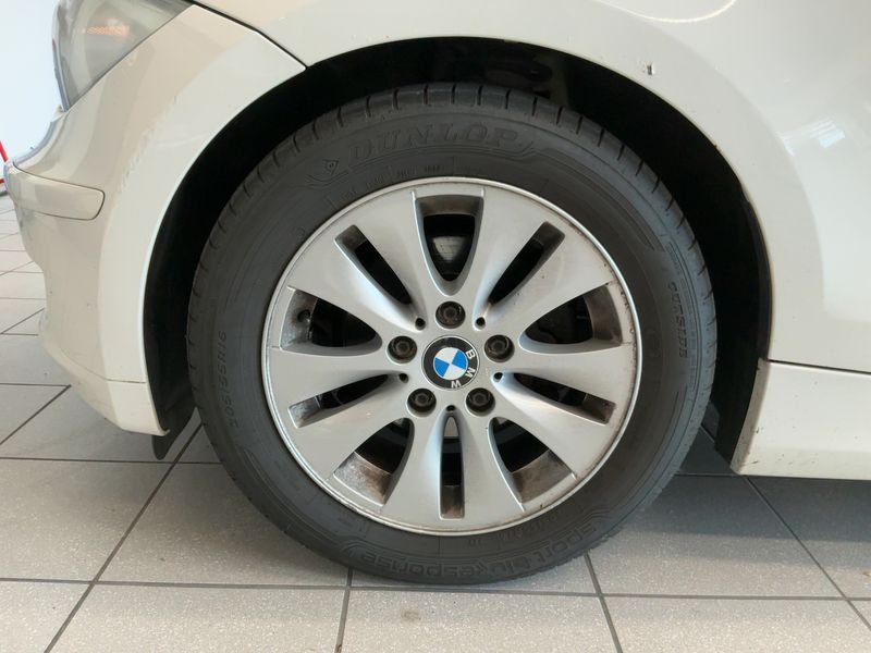 BMW 1er 116d 2012 – снимка 3