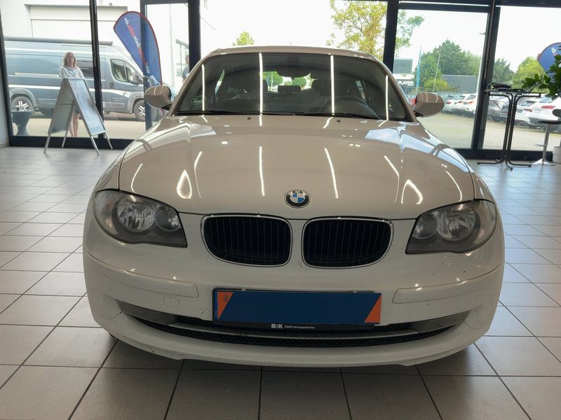 BMW 1er 116d 2012 – снимка 14