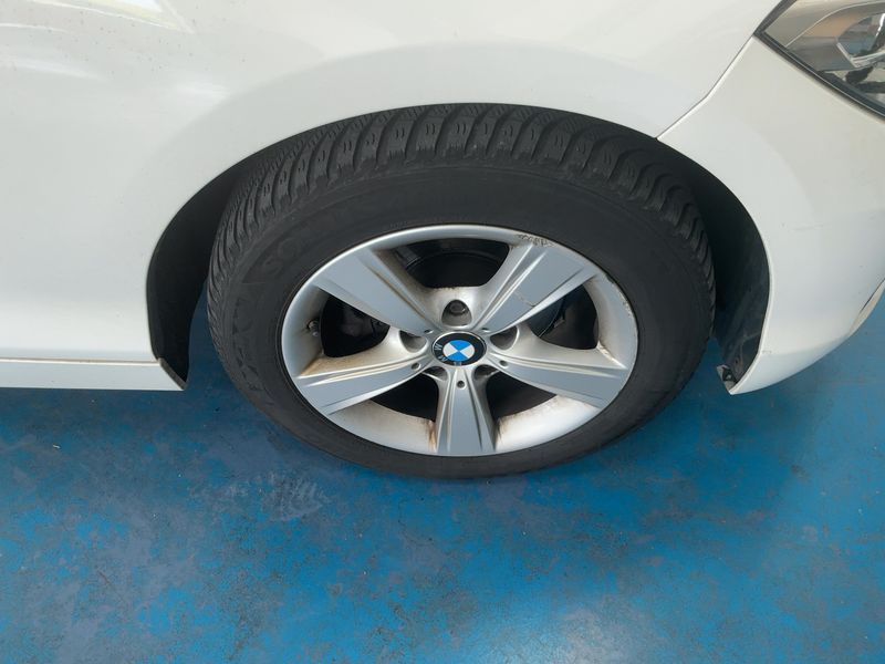 BMW 1er 116i Sport Line 2015 – снимка 11