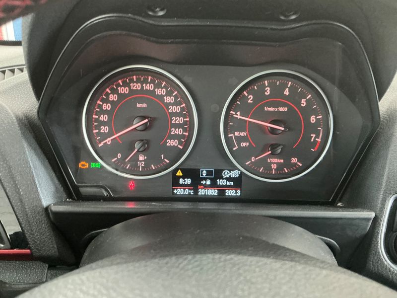 BMW 1er 116i Sport Line 2015 – снимка 22