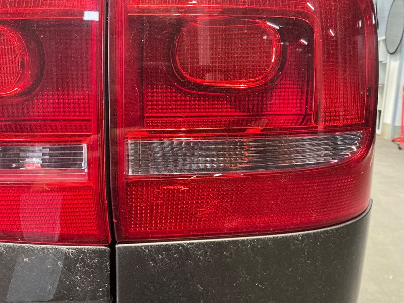 Volkswagen Touran 1.2 TSI Comfortline BlueMotion Tech 2013 – снимка 31