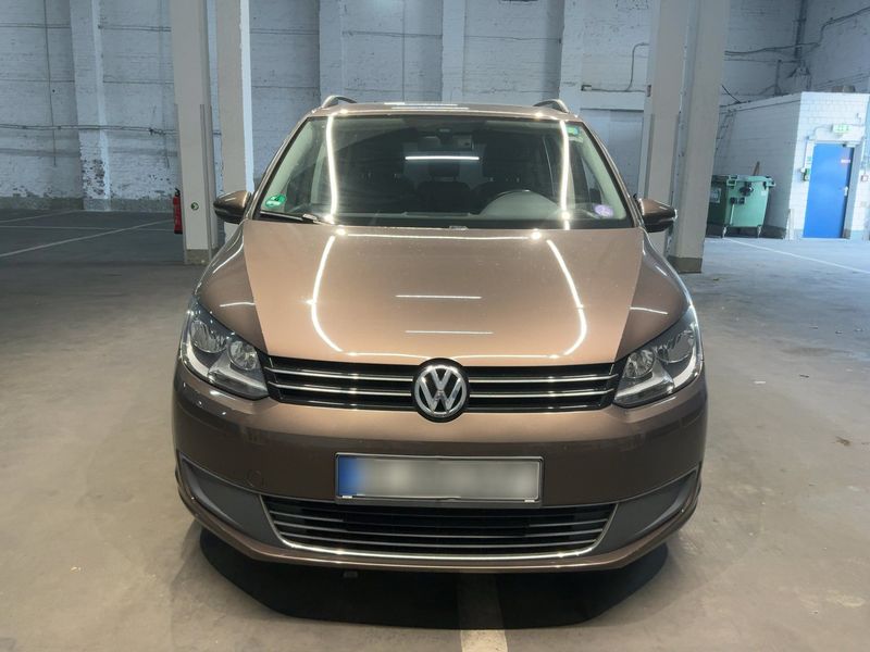 Volkswagen Touran 1.2 TSI Comfortline BlueMotion Tech 2013 – снимка 14