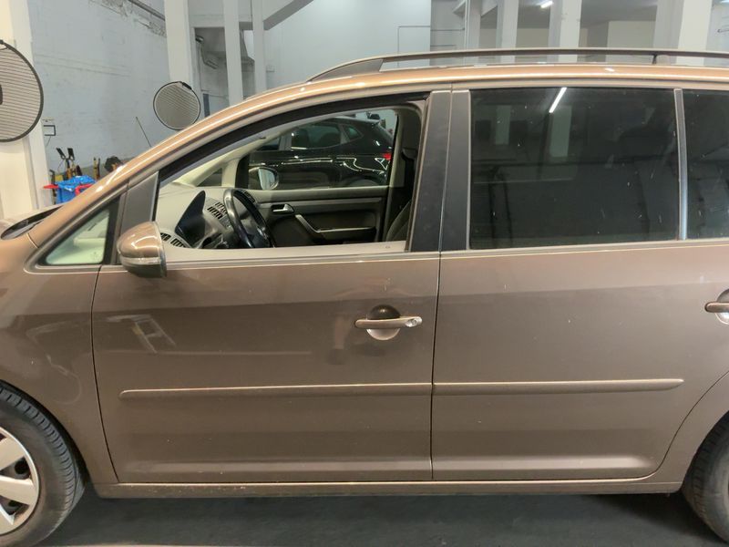 Volkswagen Touran 1.2 TSI Comfortline BlueMotion Tech 2013 – снимка 4